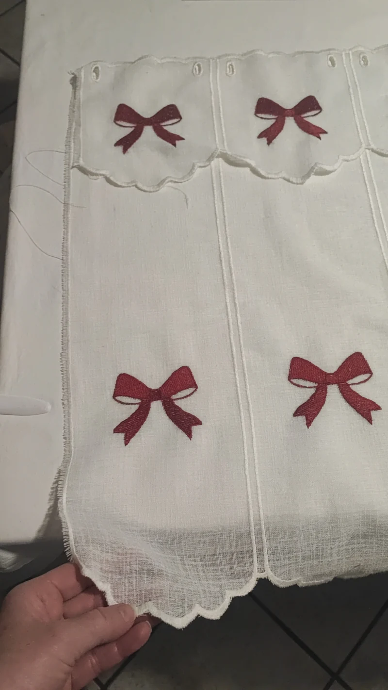 tendina h 60 e mantovanina fiocco rosso produzione italiana