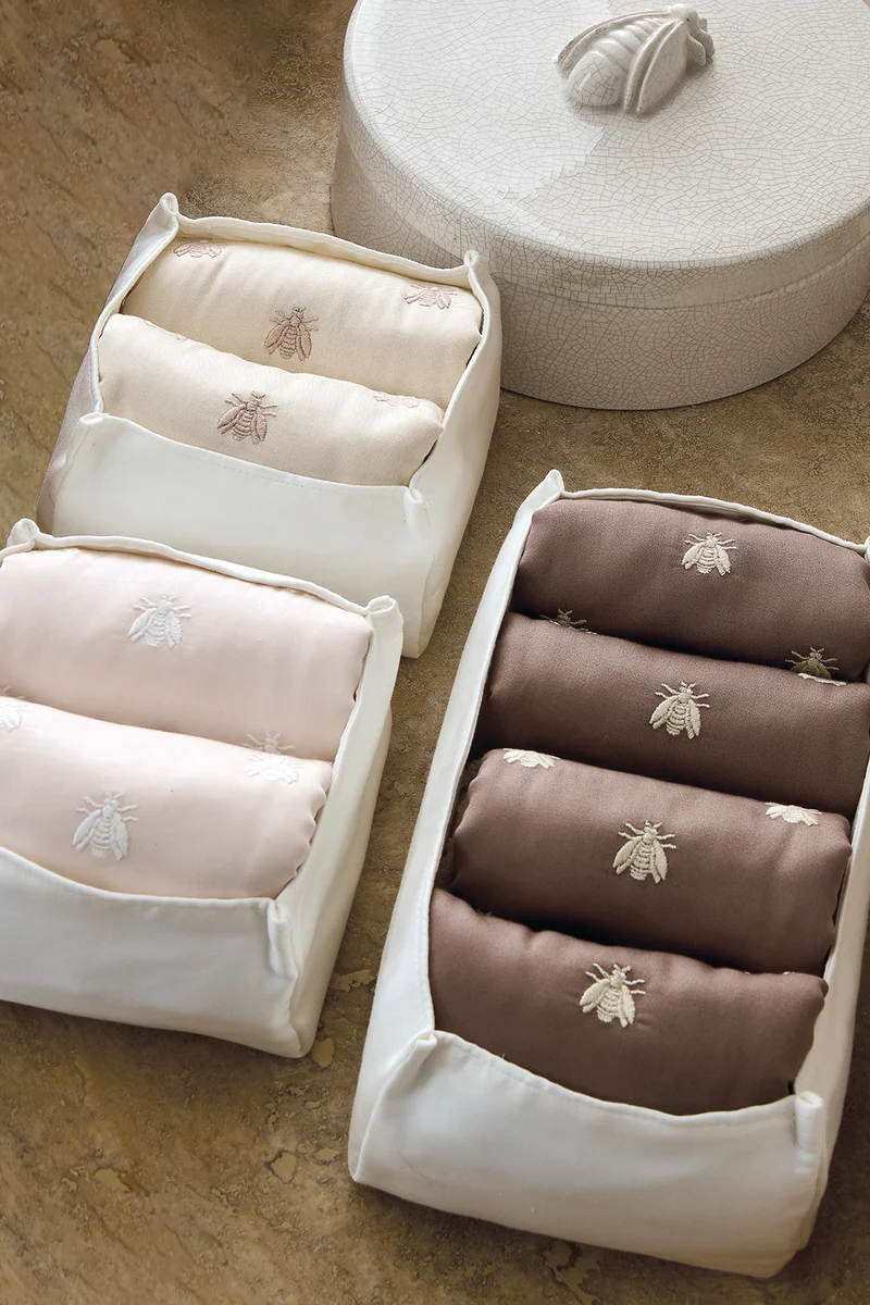 Set lavette Api Satin Bath linens