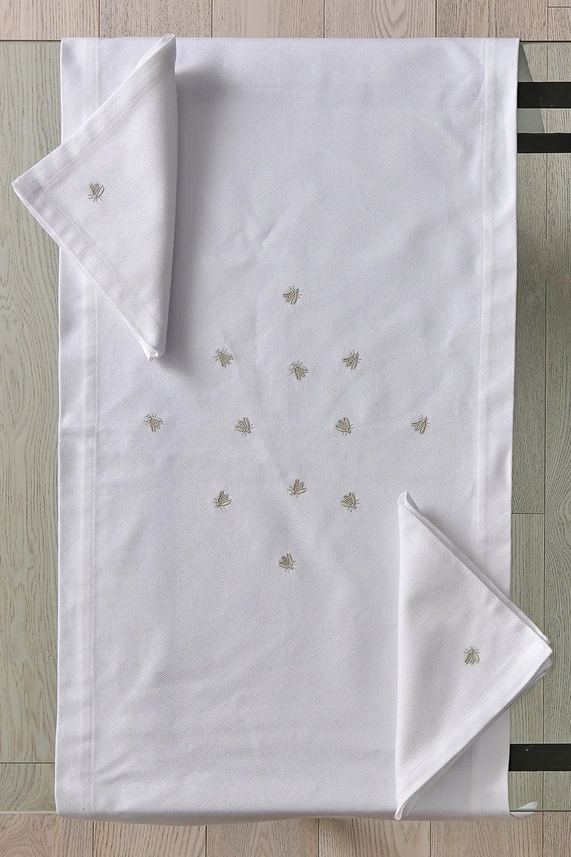 Runner Api Table linens
