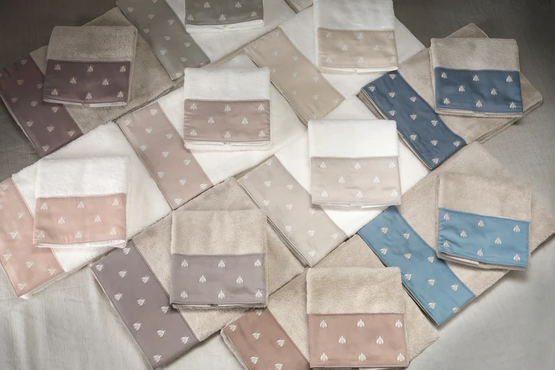 Telo bagno Api Satin Bath linens