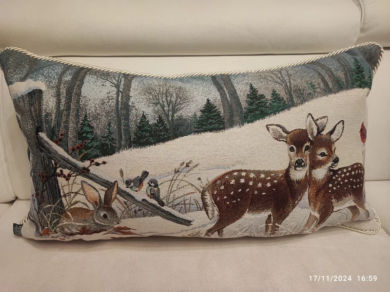 Cuscino Cerbiatti in gobelin con cordone 35x72 produzione italiana