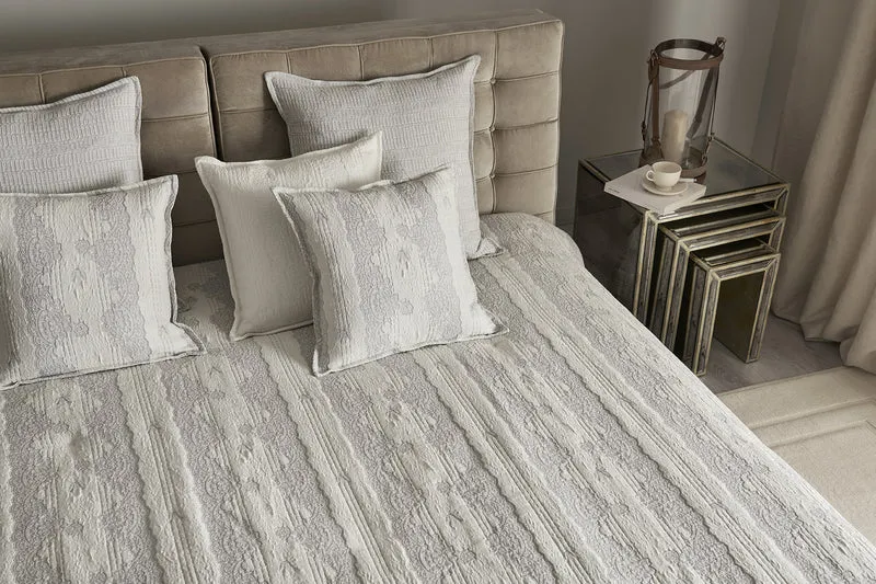 Quilt e trapunta Api gioiose Macramé e Api