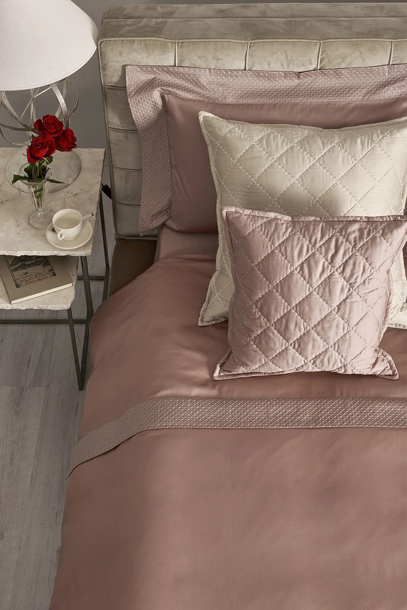 Set copripiumino Pergamon bordo ricamato
