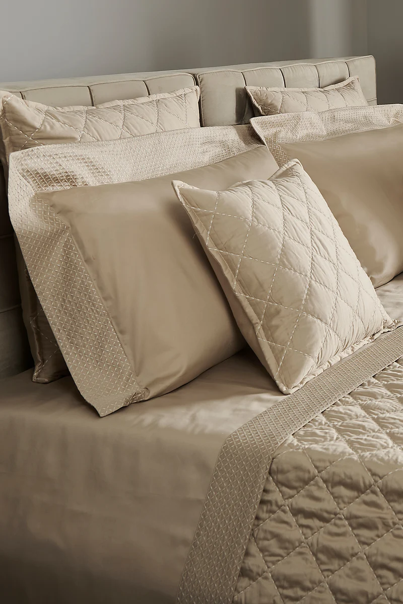 Set lenzuola Pergamon bordo ricamato