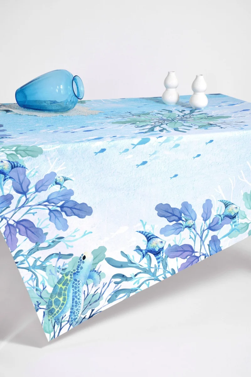 Tovaglia 150x150 con disegno mare Tartarughe produzione artigianale Italiana scontata del 30%