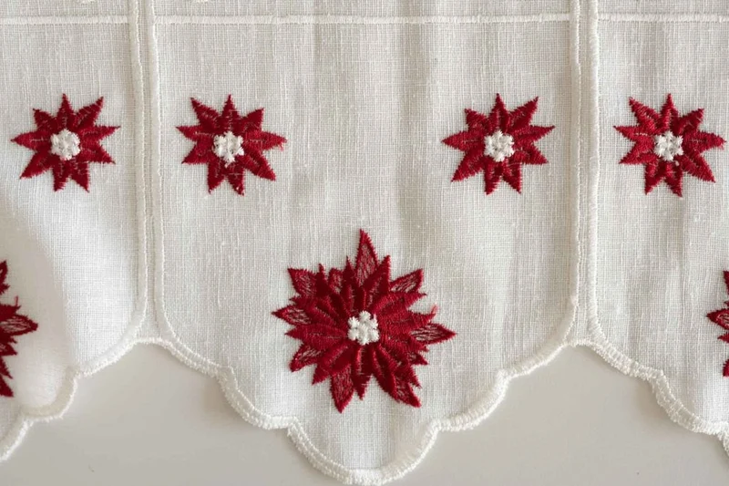 Mantovanina Tendina Stella di Natale H23 mulltipli di 48cm