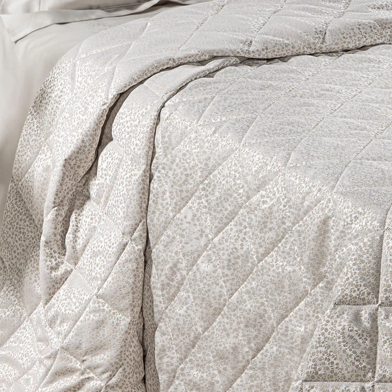 Copriletto Perleè 100% Raso Jacquard di cotone