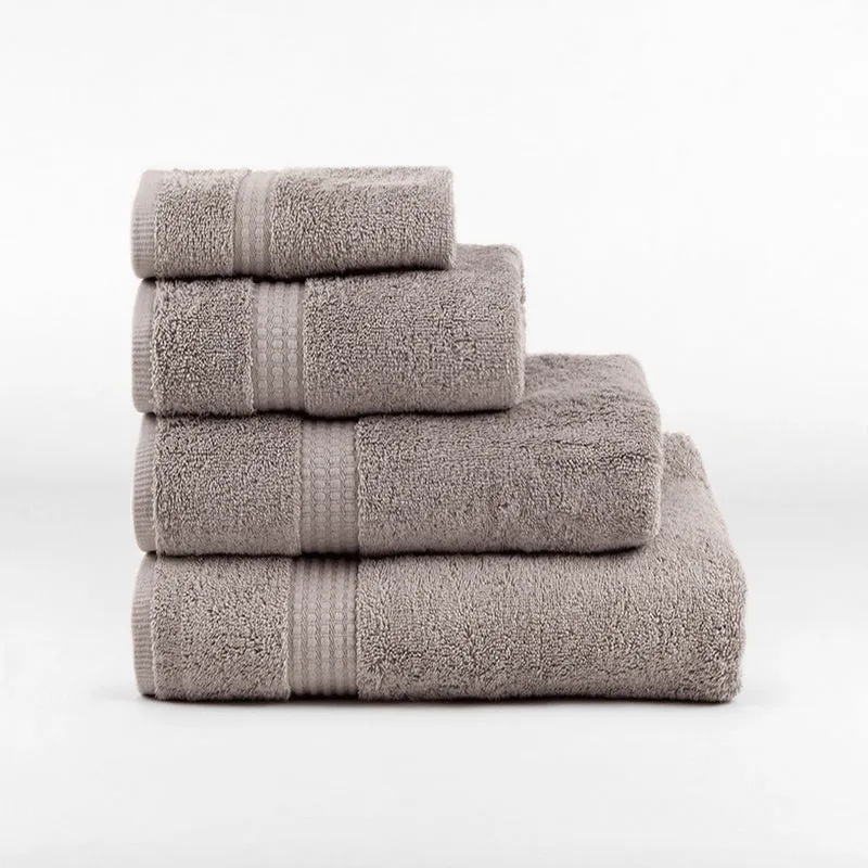 Toalla de baño 700gr/m² gris perla