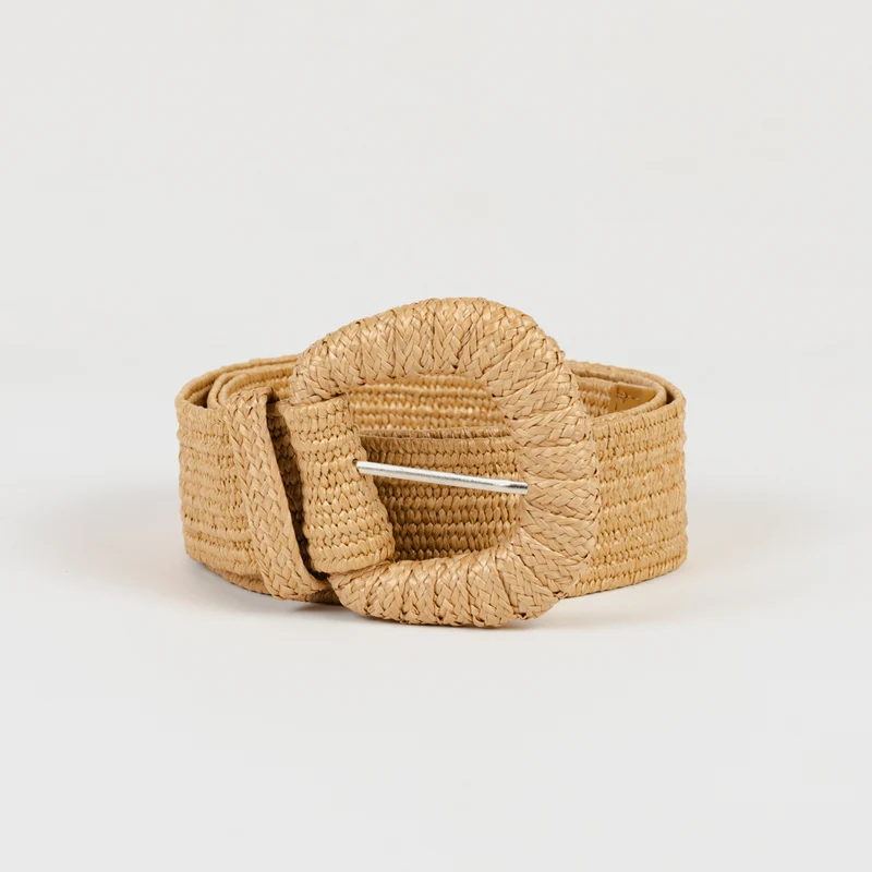 Cinturón de rafia trenzada beige
