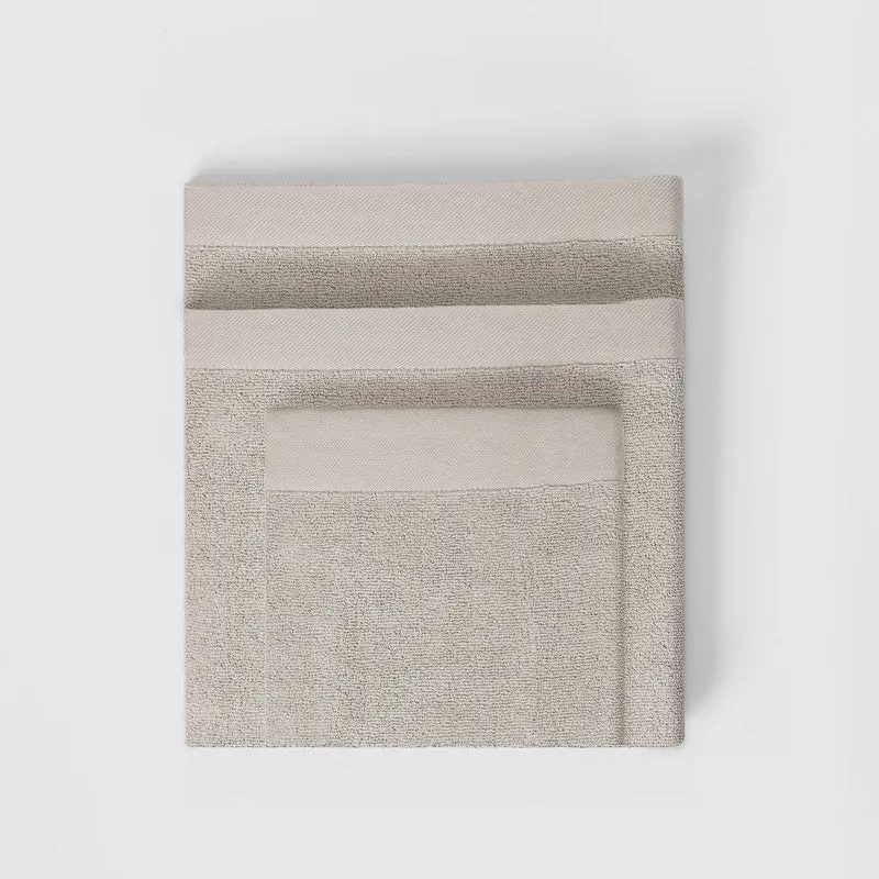 Toalla de baño 400gr doble rizo gris claro